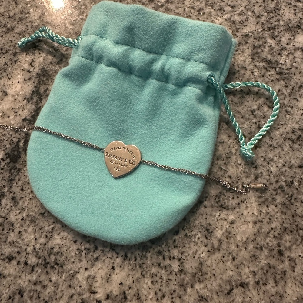 Tiffany & Co. Silver Heart Bracelet with Blue Pouch